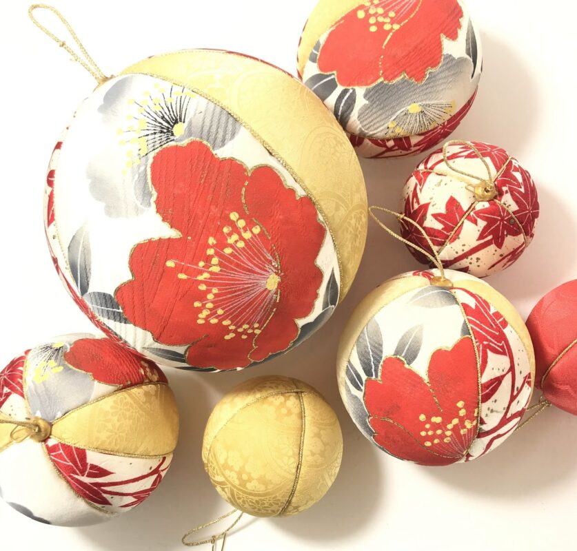 Antique Kimono MOMIJI Christmas Balls iwasakimono